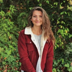 Meet your Posher, Erica